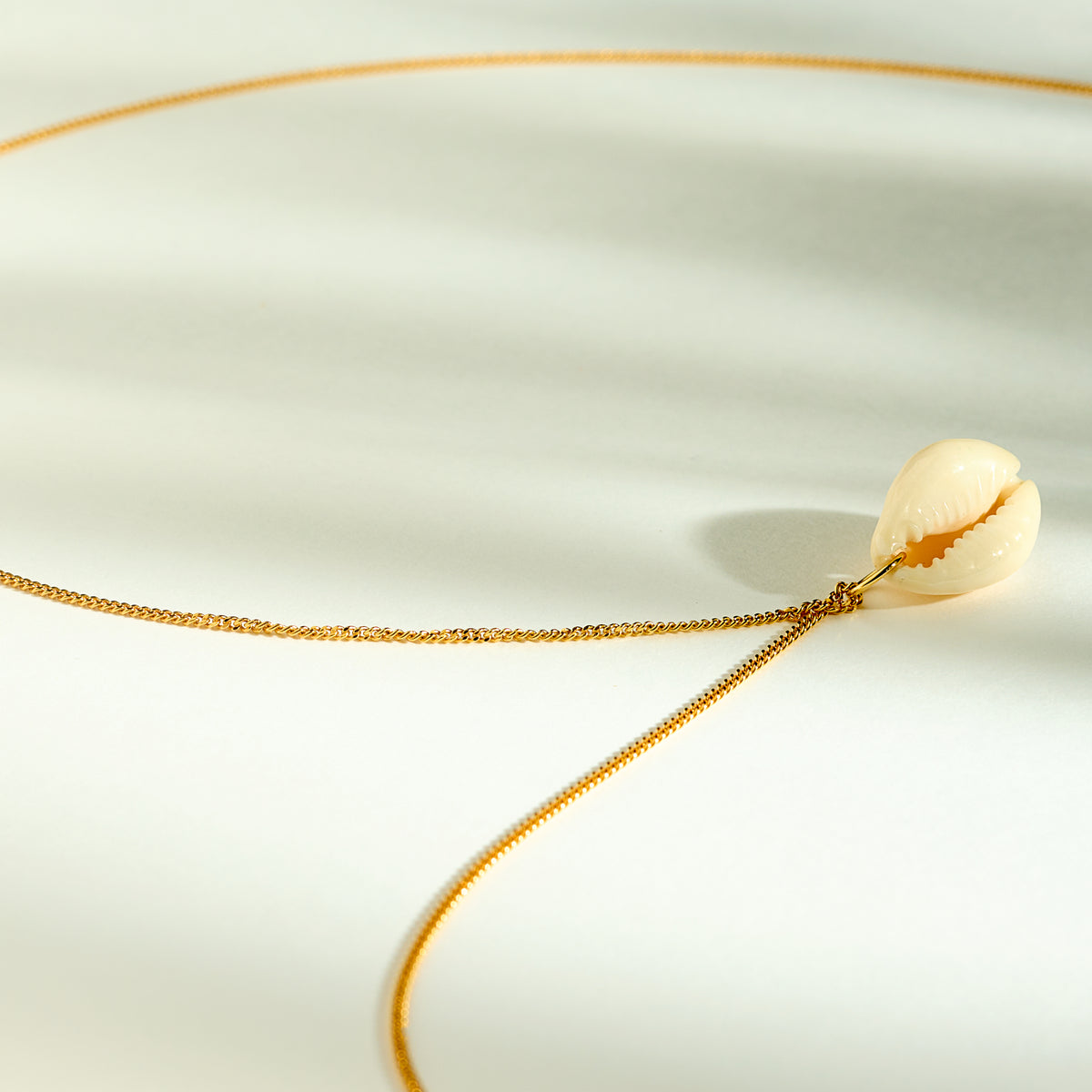 Collier Cauri chaine longue Or