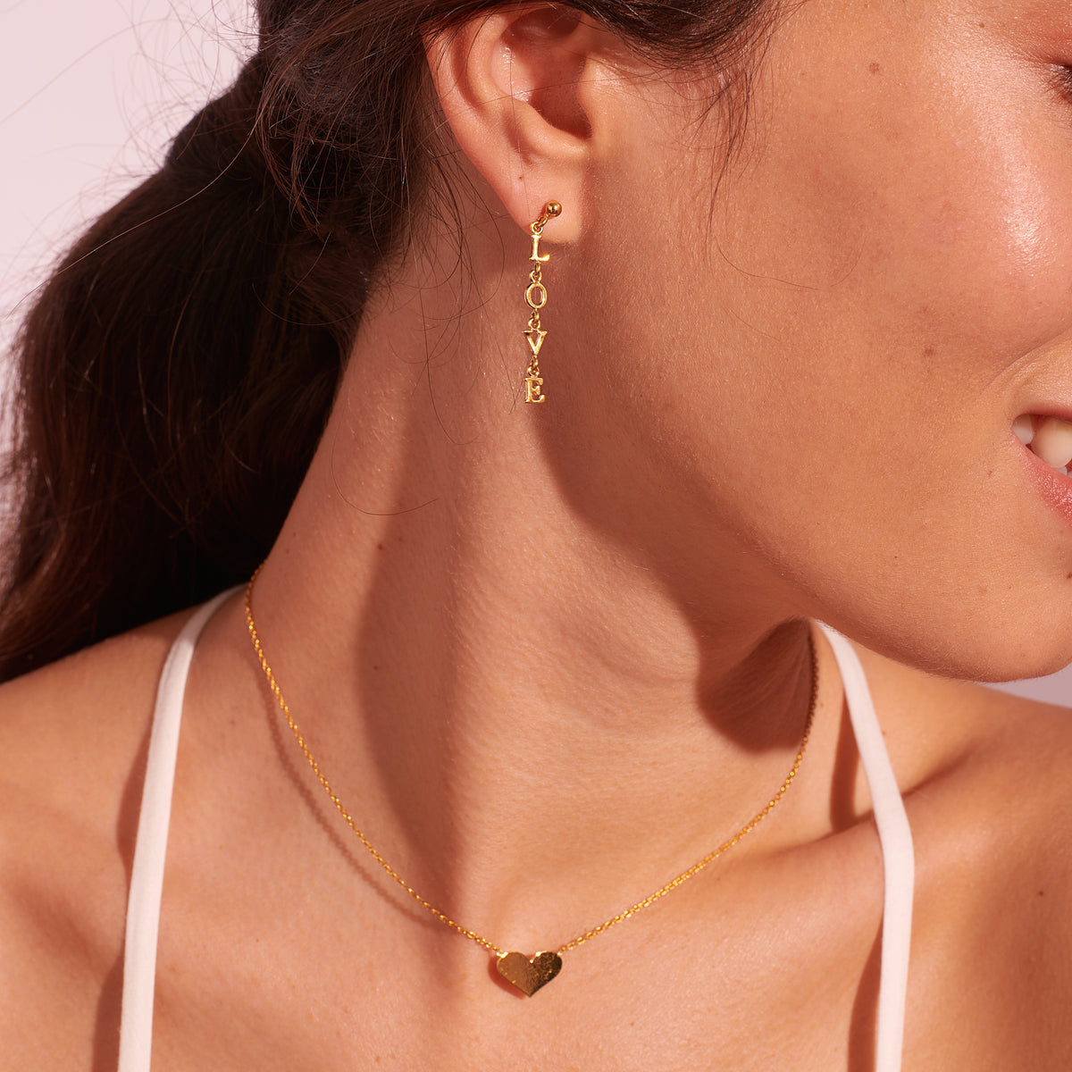 Boucles d'oreilles "Love" plaqué or - LES FÉLINES PARIS